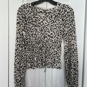 Zara Black/White Cheetah long sleeve top, Small
